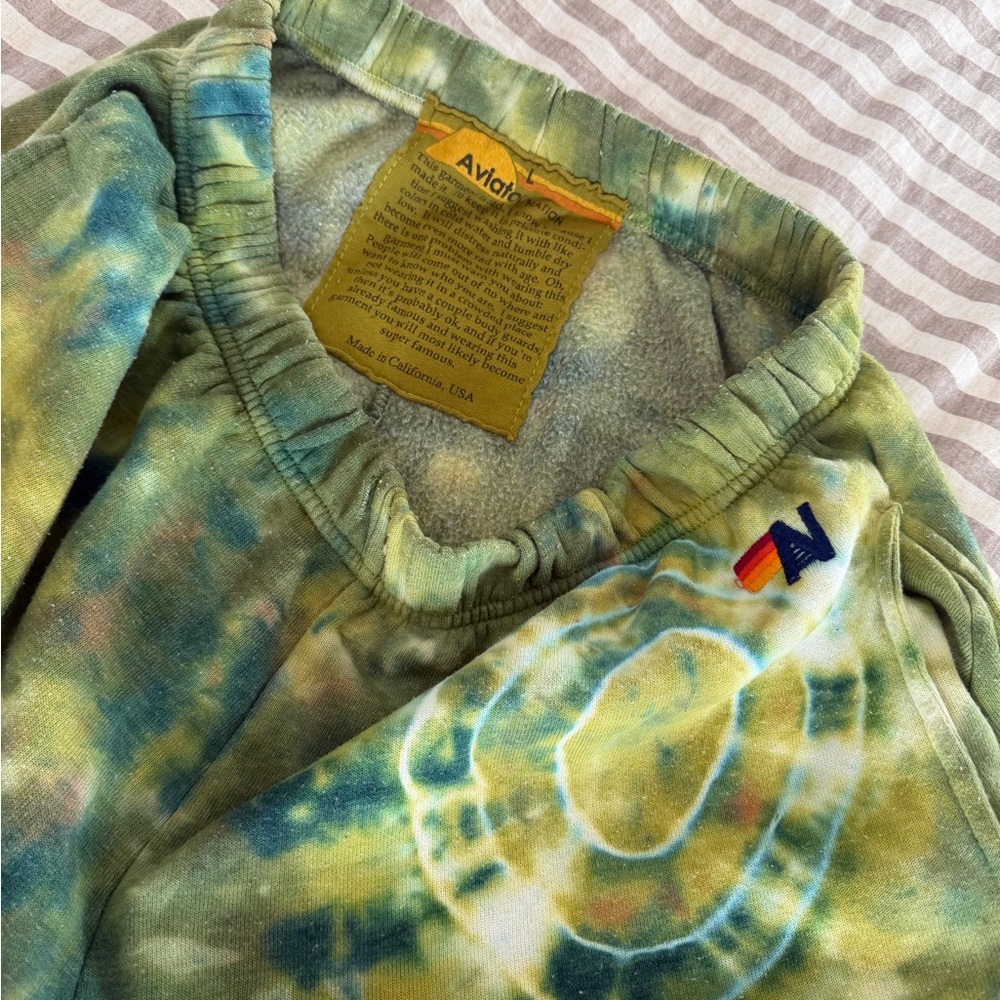 Aviator Nation Green and Yellow Tie-Dye Ninja Hoodie and Sweatpants SET - Picture 12 of 16